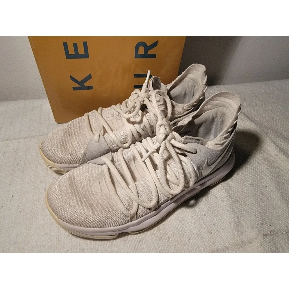 Nike KD 10 Numbers‎ Men's Size 9.5 Sneakers White Basketball Shoes